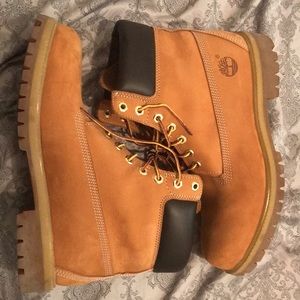 Men’s Premium Timberland Boots Worn once - Like new. Color: between a tan/orange